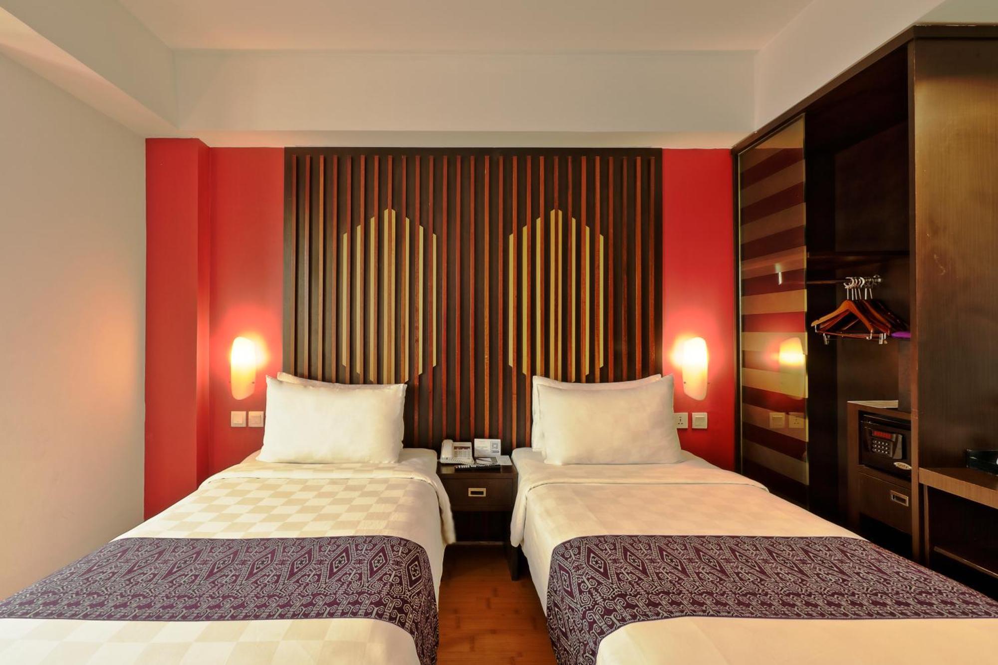 Mercure Pontianak City Center Exterior foto
